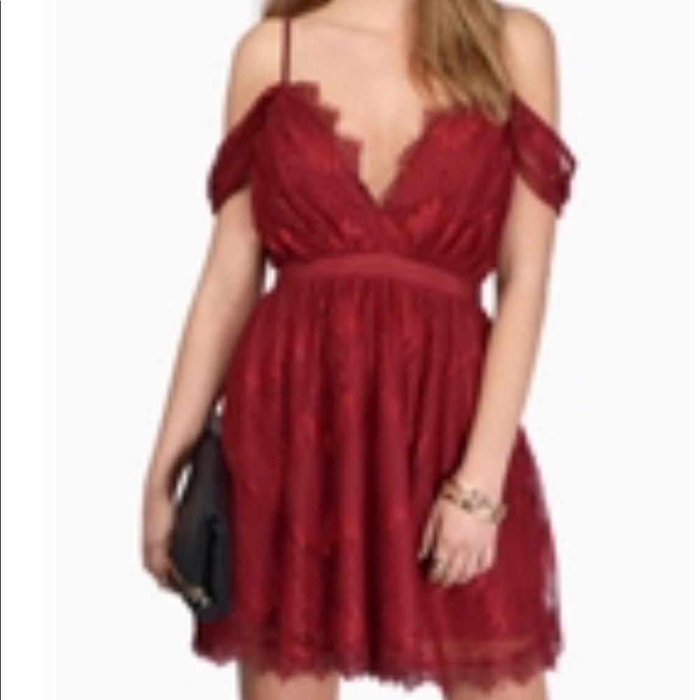 Wine Colored Lace Mini Dress❗Last Chance To Buy‼️